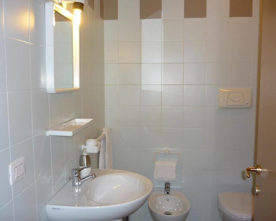 Casa Vacanze Le Terrazze Verona Ngoại thất bức ảnh